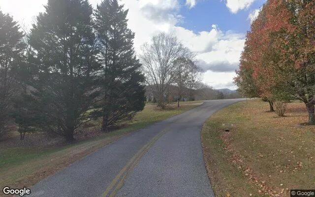 Decorative background for 1.48 Acres in Young Harris - Towns County, GA image 6