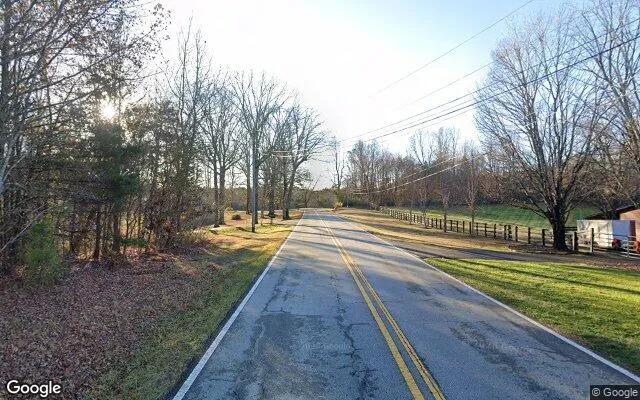 Decorative background for 1.5 Acres in Clarkesville - Habersham County, GA image 5