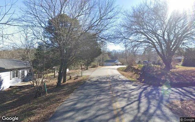 Decorative background for 1.5 Acres in Blairsville - Union County, GA image 5