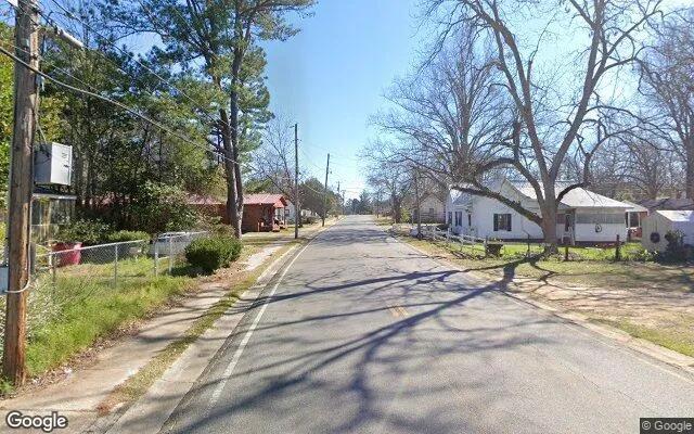 Decorative background for 0.16 Acres in Sandersville - Washington County, GA image 5