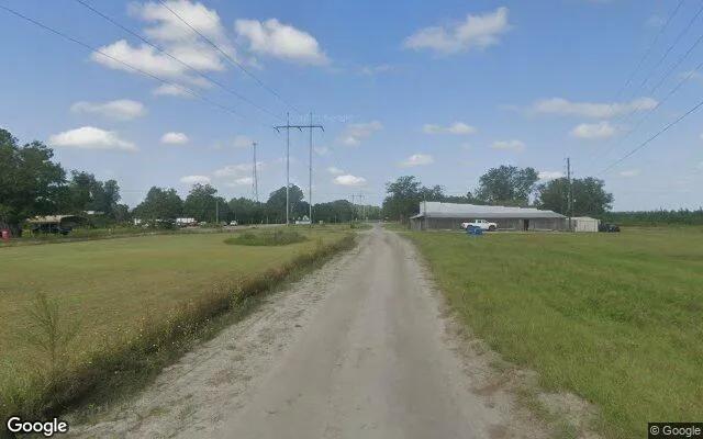 Decorative background for 0.97 Acres in Bristol - Pierce County, GA image 5