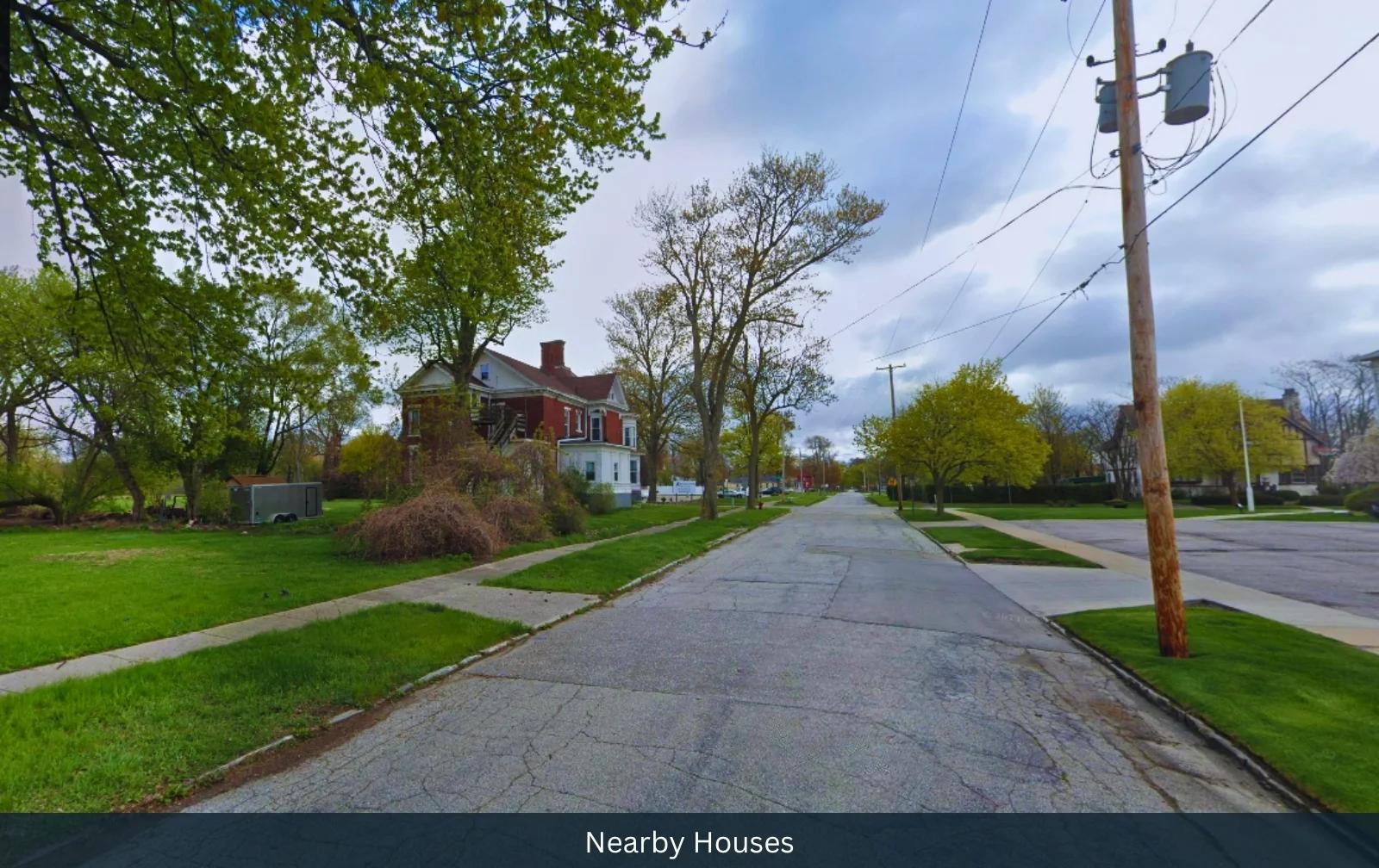311 CARROLL ST, SAGINAW, MI 48607 - Image 4