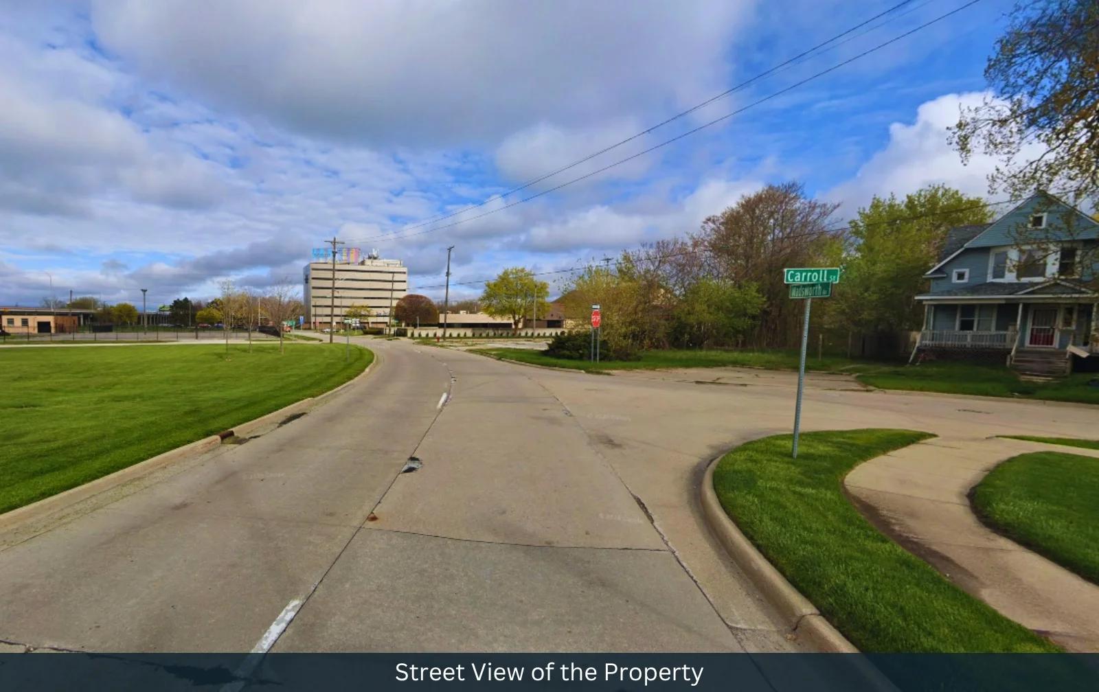 Decorative background for 311 CARROLL ST, SAGINAW, MI 48607 image 14