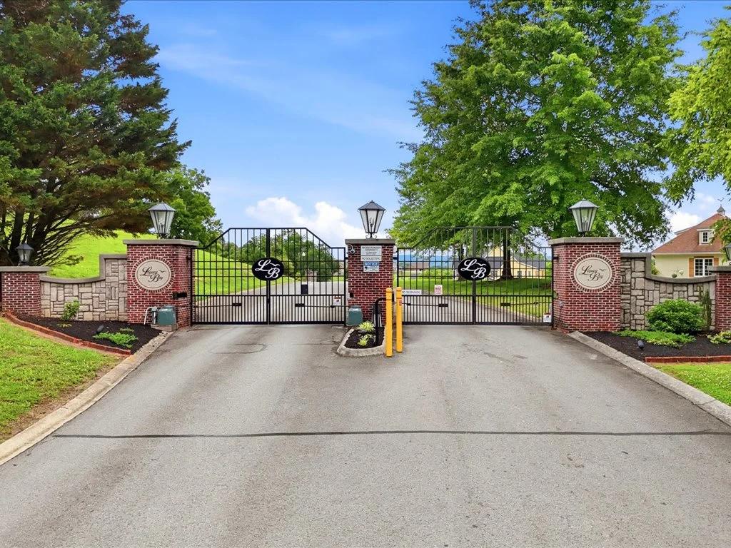 Decorative background for Cleared Lot in Legacy Bay image 14
