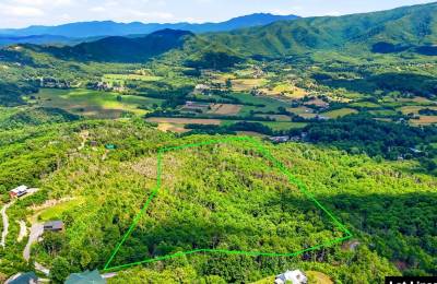 5+ Acres with Smoky Mountain View