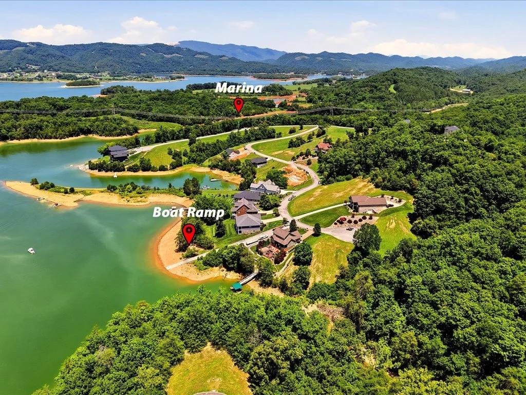 Decorative background for Cherokee Lake Access Lot image 41