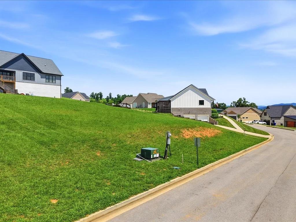 Decorative background for Cleared Cherokee Lake View Lot image 12