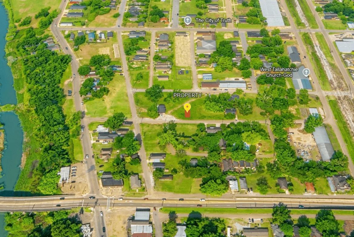 Decorative background for 0.03 Downtown Clarksdale Lot image 8