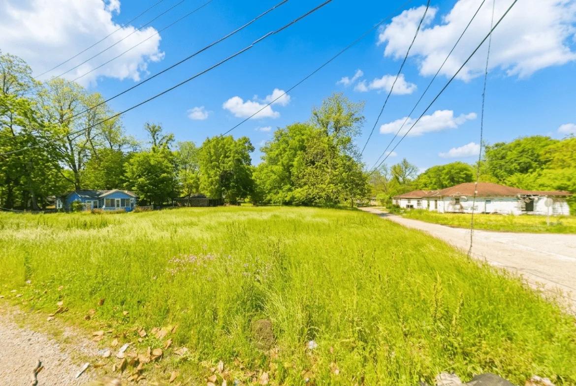 532 MAPLE ST, GREENVILLE, MS 38701 - Image 2
