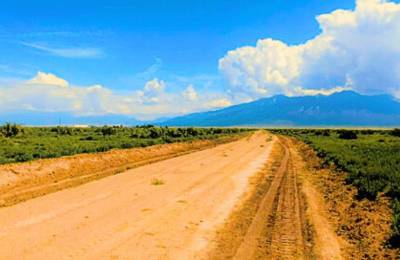 1.25 Acres Beautiful Land to Build