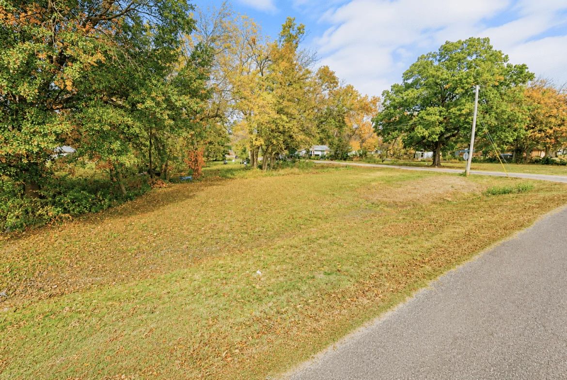 0.06-Acre Corner Lot for Sale in Washington County, MS
