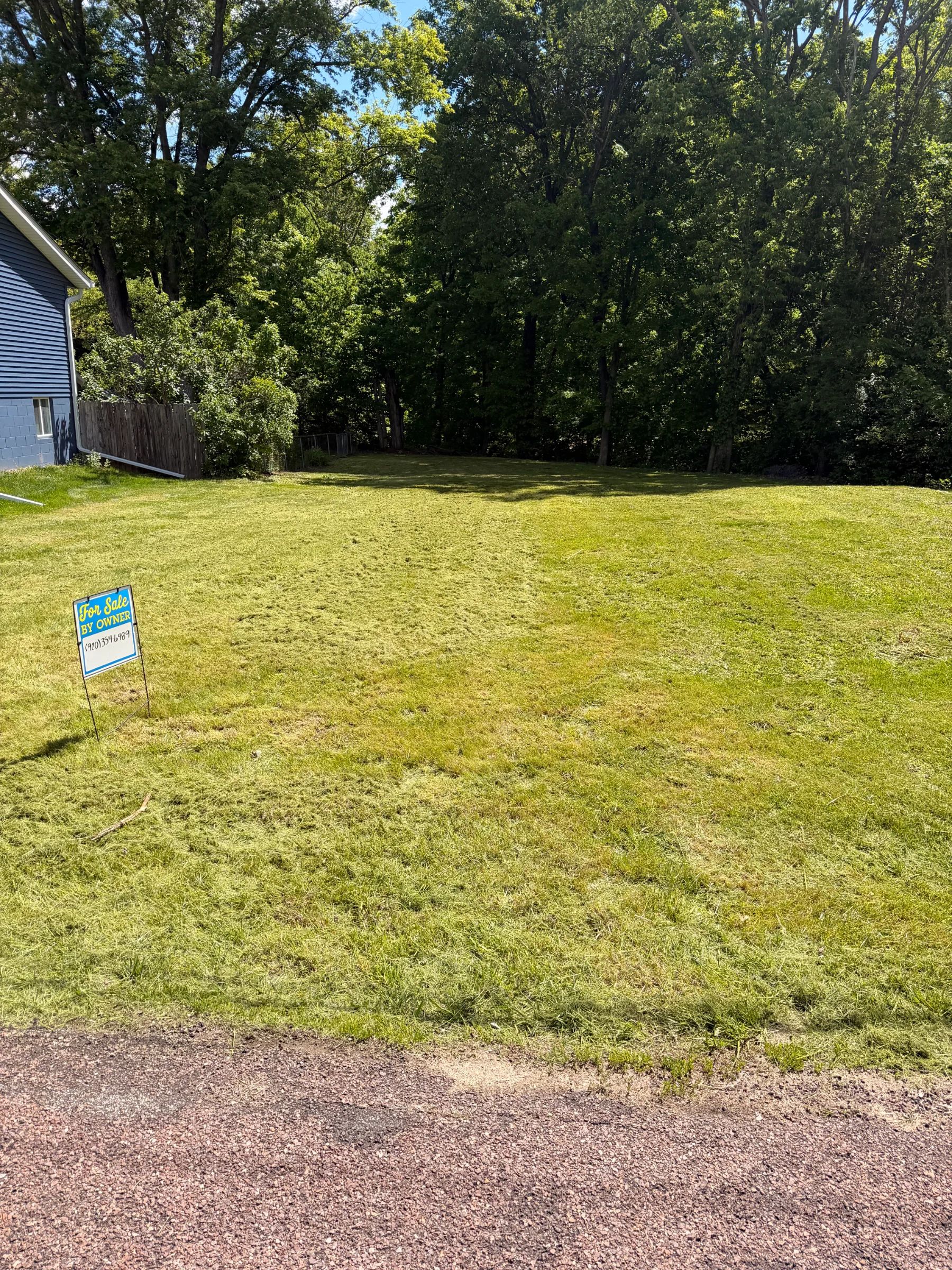 0.45-acre Residential Lot in Bloomington, IL/Terreno a la venta in Tazewell County, IL