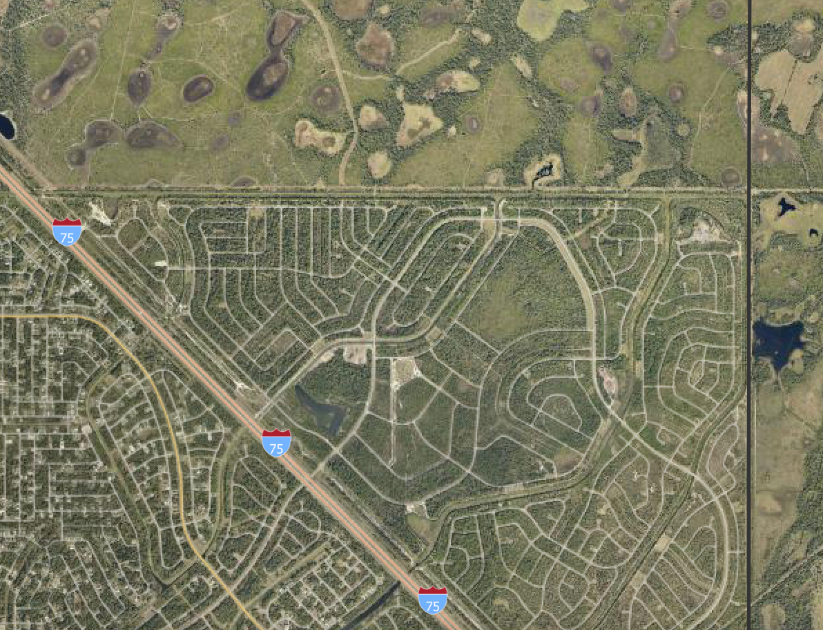 Lot with County Owned Easement Next Door, and backs up to a nature preserve! - Image 4